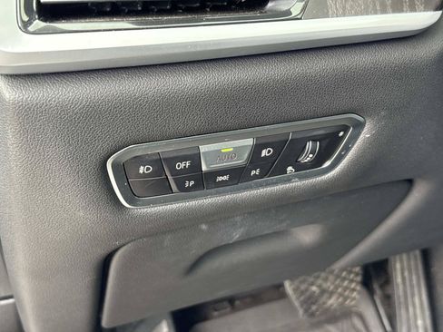 Used 2020 BMW X7 xDrive40i w/ Executive Package AWD/4WD image 19