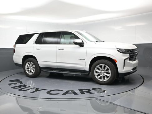 Used 2021 Chevrolet Tahoe Premier w/ Premium Package AWD/4WD image 2