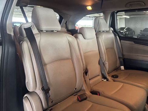 Used 2023 Honda Odyssey EX-L image 25