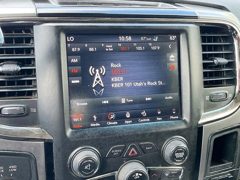 Used 2018 RAM 2500 Laramie w/ Sport Appearance Group AWD/4WD image 15