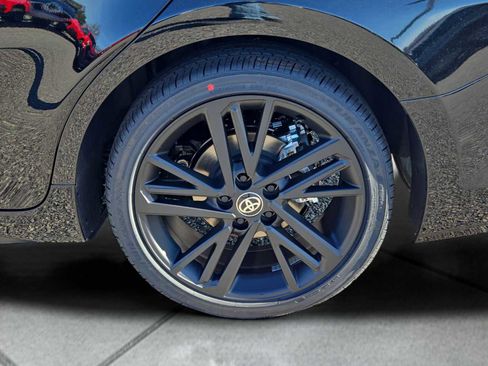 New 2026 Toyota Camry Hybrid image 12