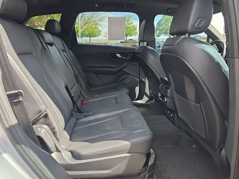 Used 2018 Audi Q7 3.0T Prestige w/ Prestige Package AWD/4WD image 20