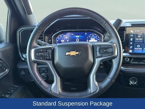 Used 2023 Chevrolet Silverado 1500 LT AWD/4WD image 8