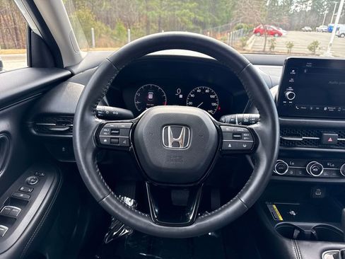 Certified 2023 Honda HR-V EX-L image 18