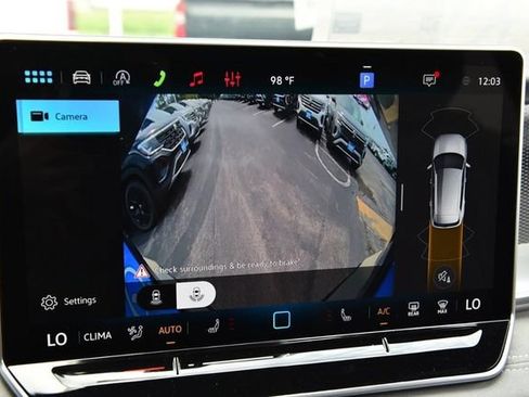 New 2026 Volkswagen Tiguan SE R-Line AWD/4WD image 14
