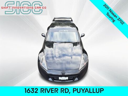 Used 2011 Nissan 370Z Touring w/ Sport Pkg image 9