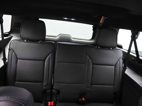 New 2026 GMC Yukon XL Denali w/ Denali Reserve Package image 22
