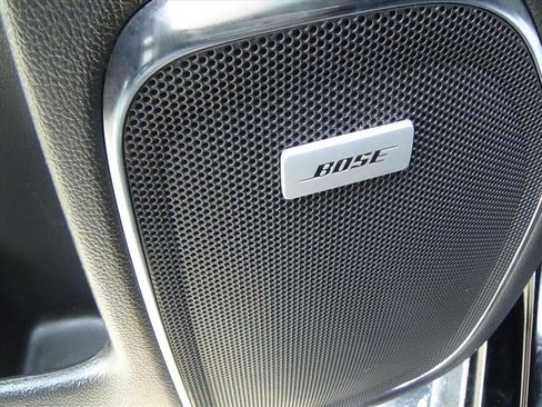 Used 2014 GMC Sierra 1500 SLT w/ SLT Preferred Package image 13