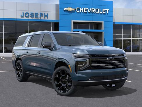 New 2026 Chevrolet Suburban High Country AWD/4WD image 9