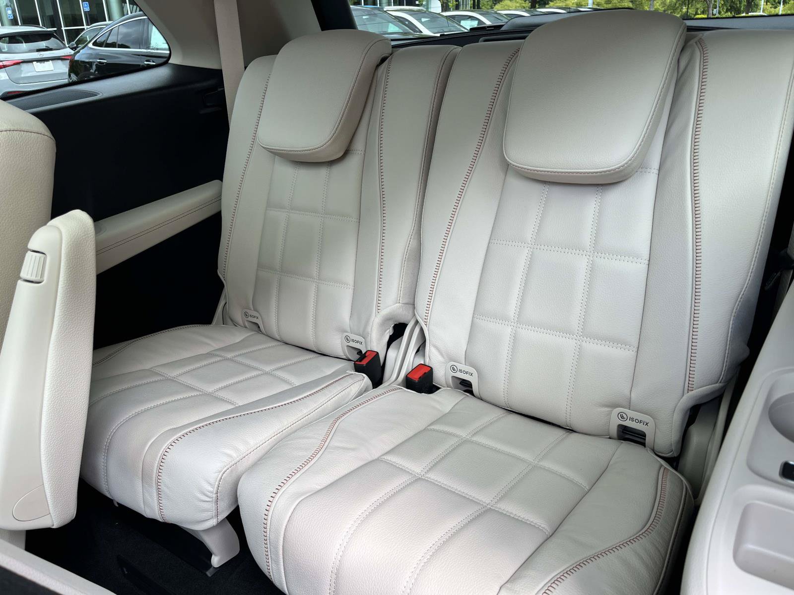 New 2027 Mercedes-Benz GLS 450 4MATIC image 44