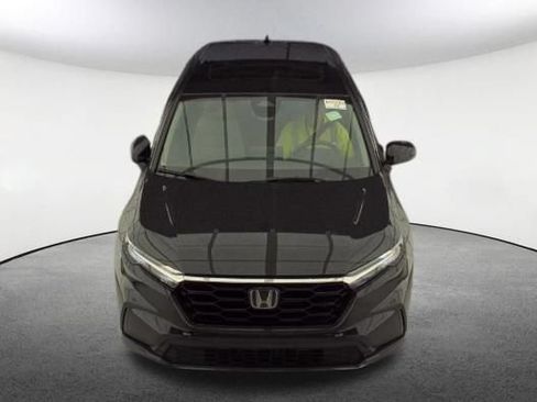 Used 2025 Honda CR-V EX image 2