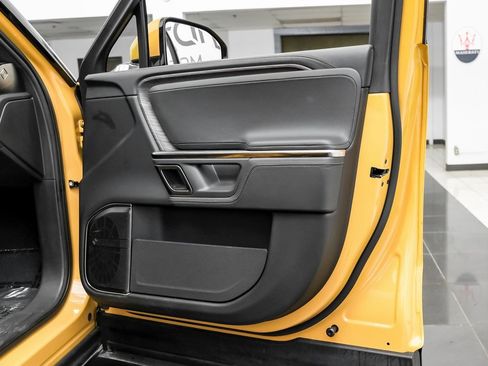 Used 2023 Rivian R1S Adventure image 41