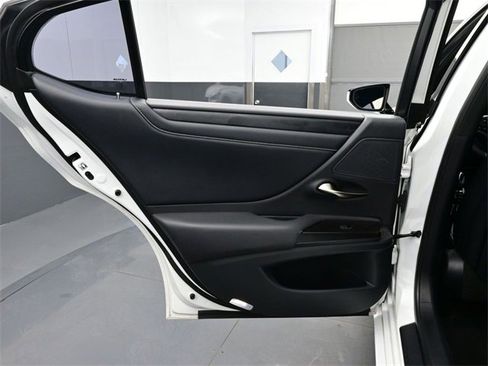 Used 2019 Lexus ES 350 F Sport image 13