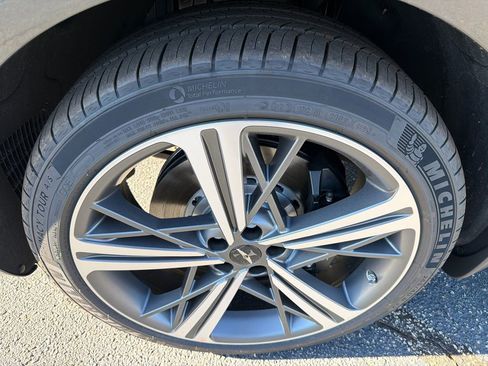 New 2026 Genesis GV80 3.5T e-SC image 11