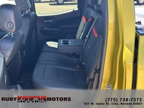 Used 2023 Chevrolet Colorado Z71 w/ Z71 Convenience Package 2 AWD/4WD image 21