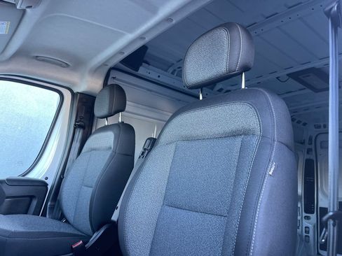 New 2026 RAM ProMaster 2500 w/ Convenience Group FWD image 15