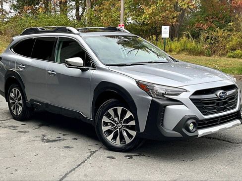 New 2025 Subaru Outback Touring XT image 10