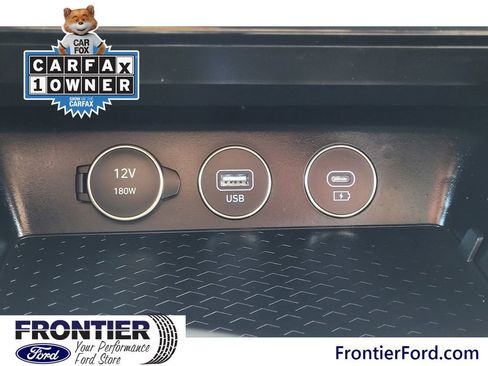 Used 2024 Genesis G70 2.5T image 25