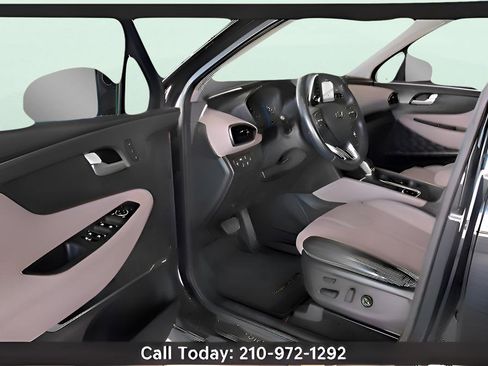 Used 2020 Hyundai Santa Fe Limited image 25