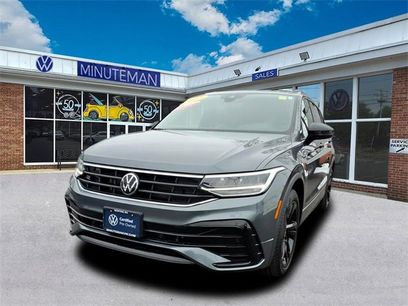 Certified 2023 Volkswagen Tiguan SE R-Line