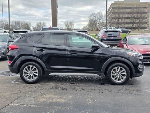 Used 2017 Hyundai Tucson SE image 6