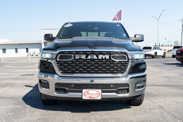 Used 2025 RAM 1500 Big Horn AWD/4WD image 8