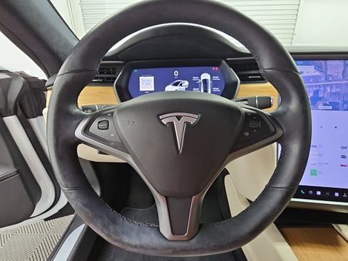 Used 2020 Tesla Model S Long Range AWD/4WD image 21