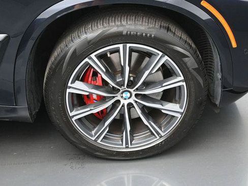 Used 2024 BMW X5 xDrive40i w/ M Sport Package AWD/4WD image 45