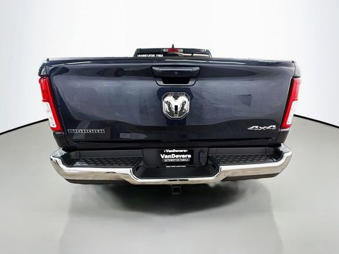 Used 2021 RAM 1500 Big Horn AWD/4WD image 9