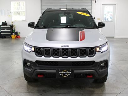 Used 2025 Jeep Compass Trailhawk