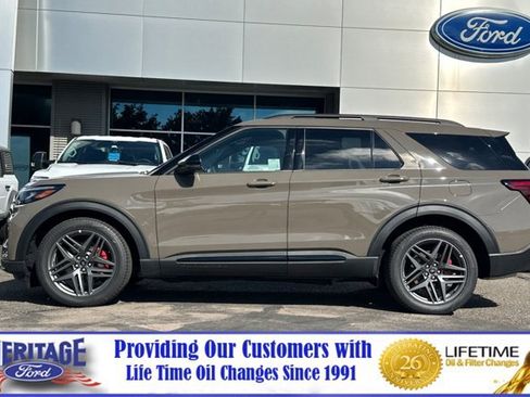 New 2026 Ford Explorer ST w/ Sun And Sound Package AWD/4WD image 7