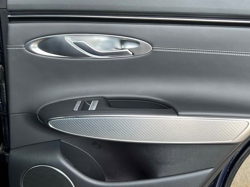 Used 2024 Genesis GV70 3.5T Sport image 26