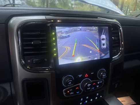 Used 2013 RAM 1500 Laramie RWD image 37