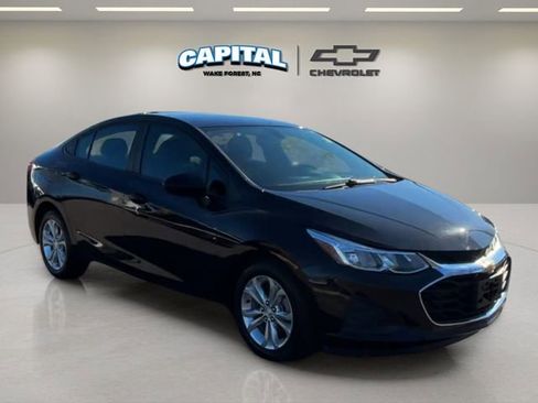 Used 2019 Chevrolet Cruze LS w/ LS Convenience Package image 7