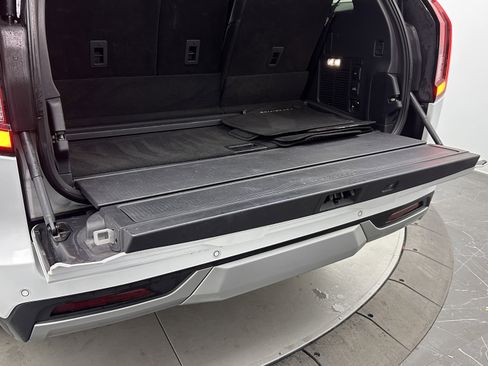 Used 2025 Ford Expedition Platinum image 34