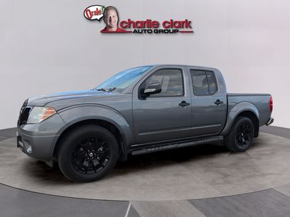 Used 2020 Nissan Frontier SV w/ Midnight Edition Floor Mats