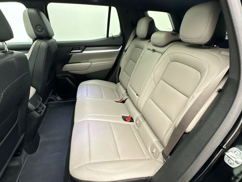 Certified 2025 GMC Terrain Elevation w/ Elevation Premium Package AWD/4WD image 14