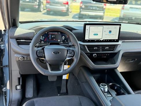 New 2026 Ford Explorer Tremor w/ Tremor Convenience Package AWD/4WD image 6