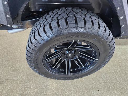 Used 2016 Jeep Wrangler Unlimited Sahara w/ Max Tow Package AWD/4WD image 38