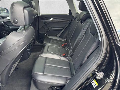 Used 2018 Audi Q5 Prestige w/ Prestige Package AWD/4WD image 18