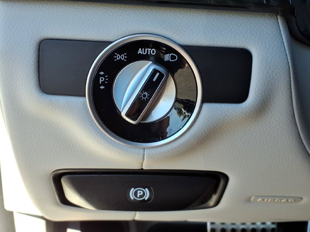 Used 2017 Mercedes-Benz CLS 550 image 22