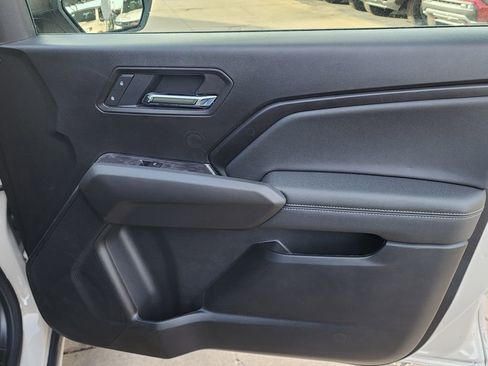 New 2026 GMC Canyon Elevation w/ Convenience Package image 38