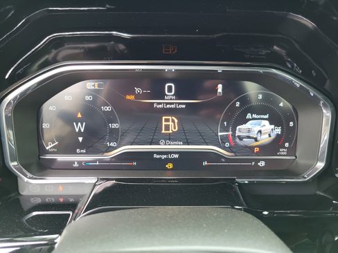 New 2025 GMC Sierra 1500 Elevation image 17