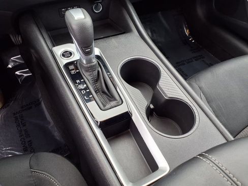 Certified 2025 Nissan Altima 2.5 SV FWD image 11