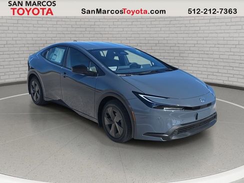 New 2026 Toyota Prius LE image 3