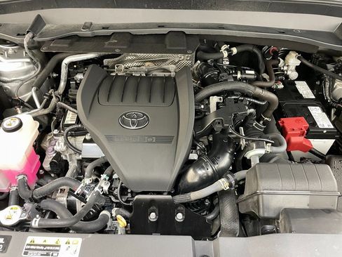 Used 2024 Toyota Grand Highlander XLE image 54