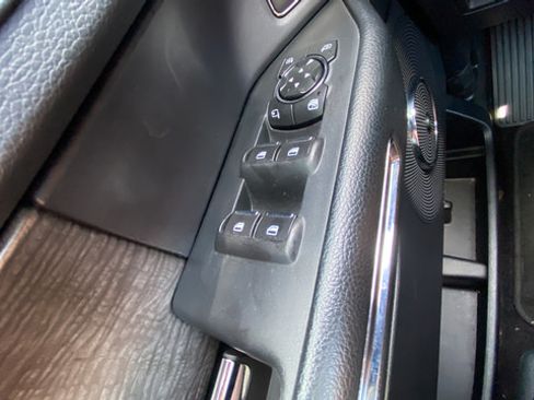 Used 2021 Ford Expedition Max Limited AWD/4WD image 22