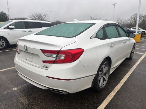 Used 2020 Honda Accord Touring image 5