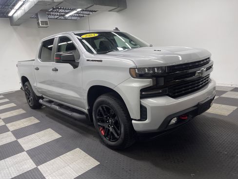Used 2021 Chevrolet Silverado 1500 RST w/ Redline Edition image 6
