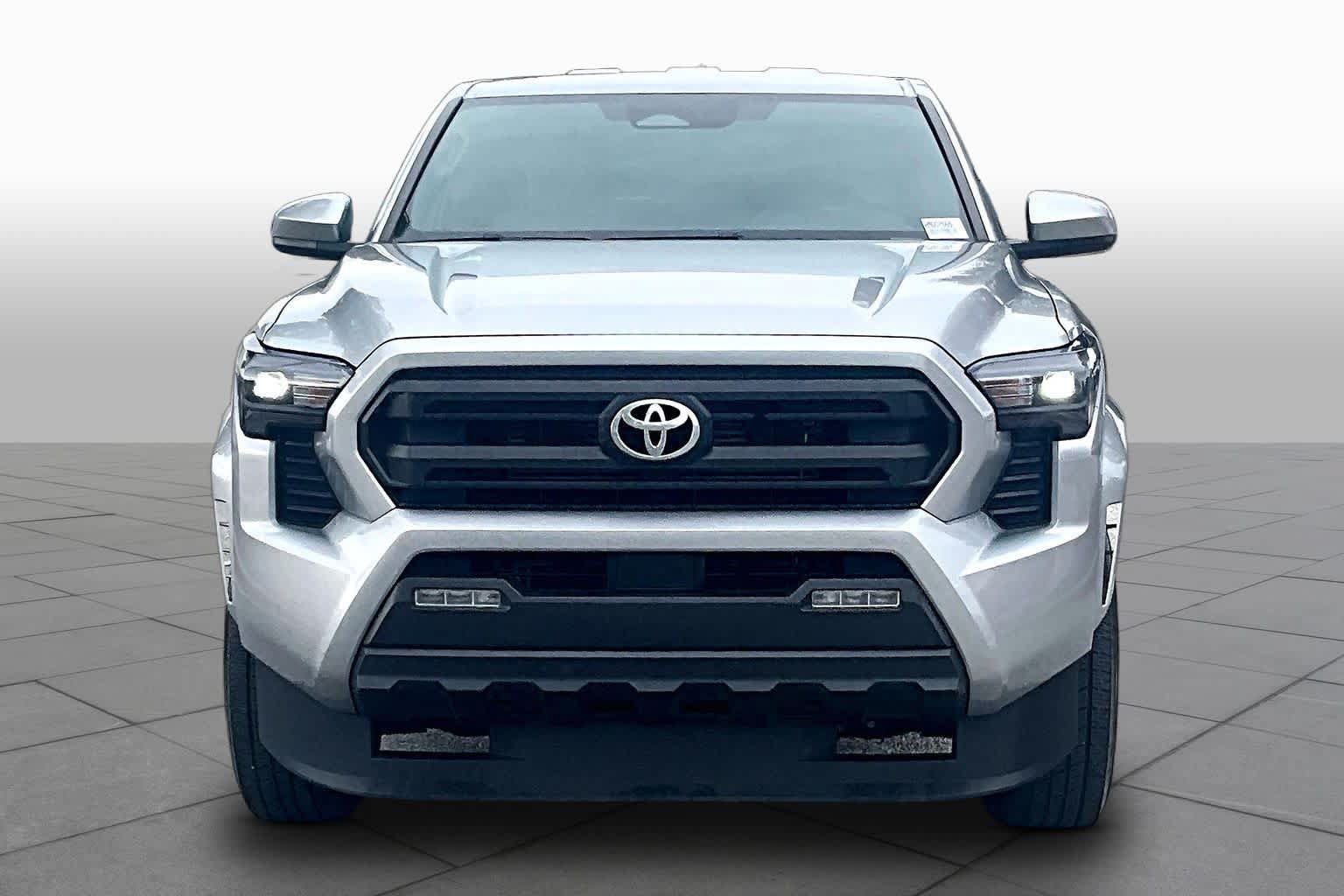Used 2024 Toyota Tacoma SR5 RWD image 4